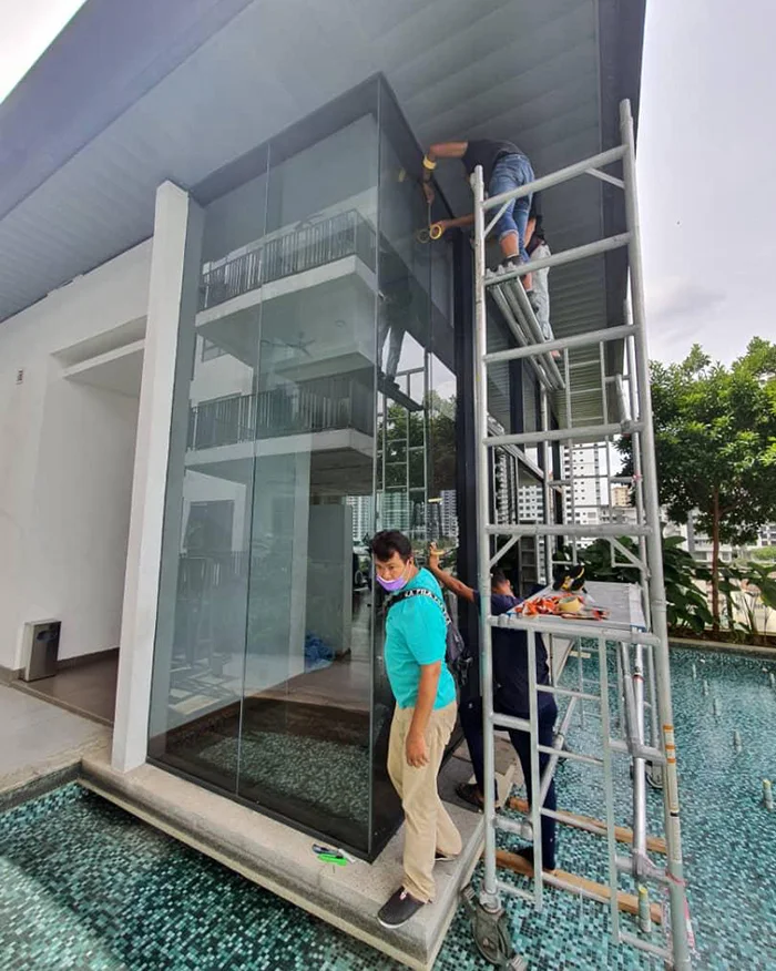 Removing a damaged glass panel for replacement