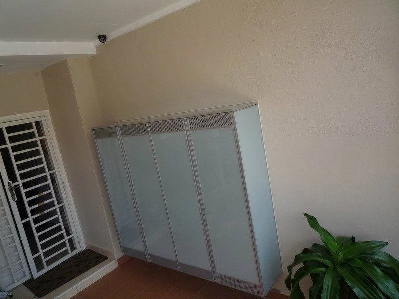 Kitchen Cabinet
