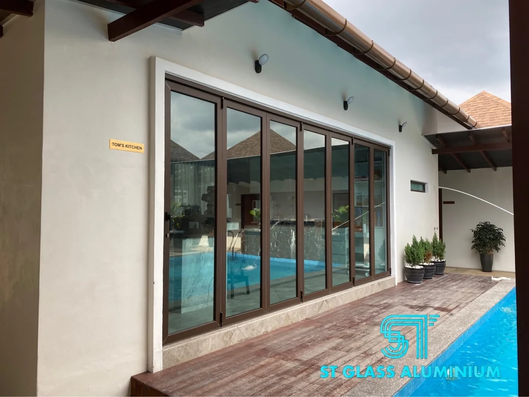 Folding Door