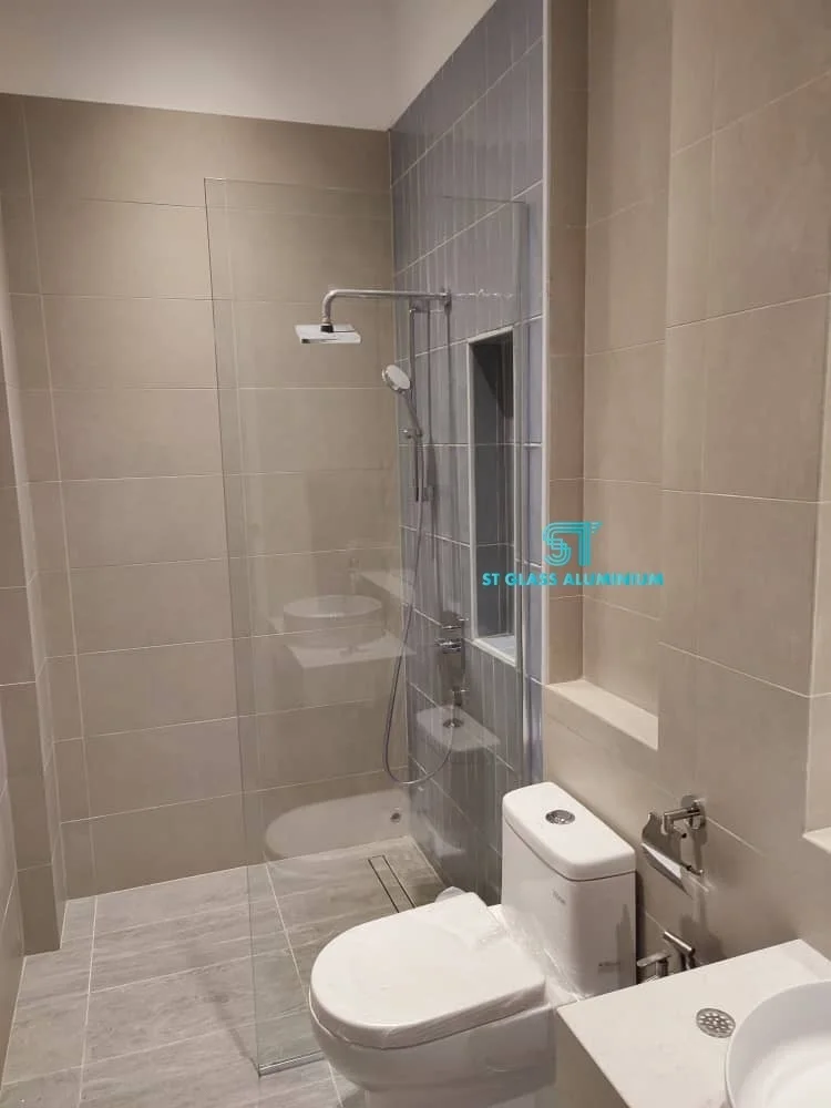 Shower Screen