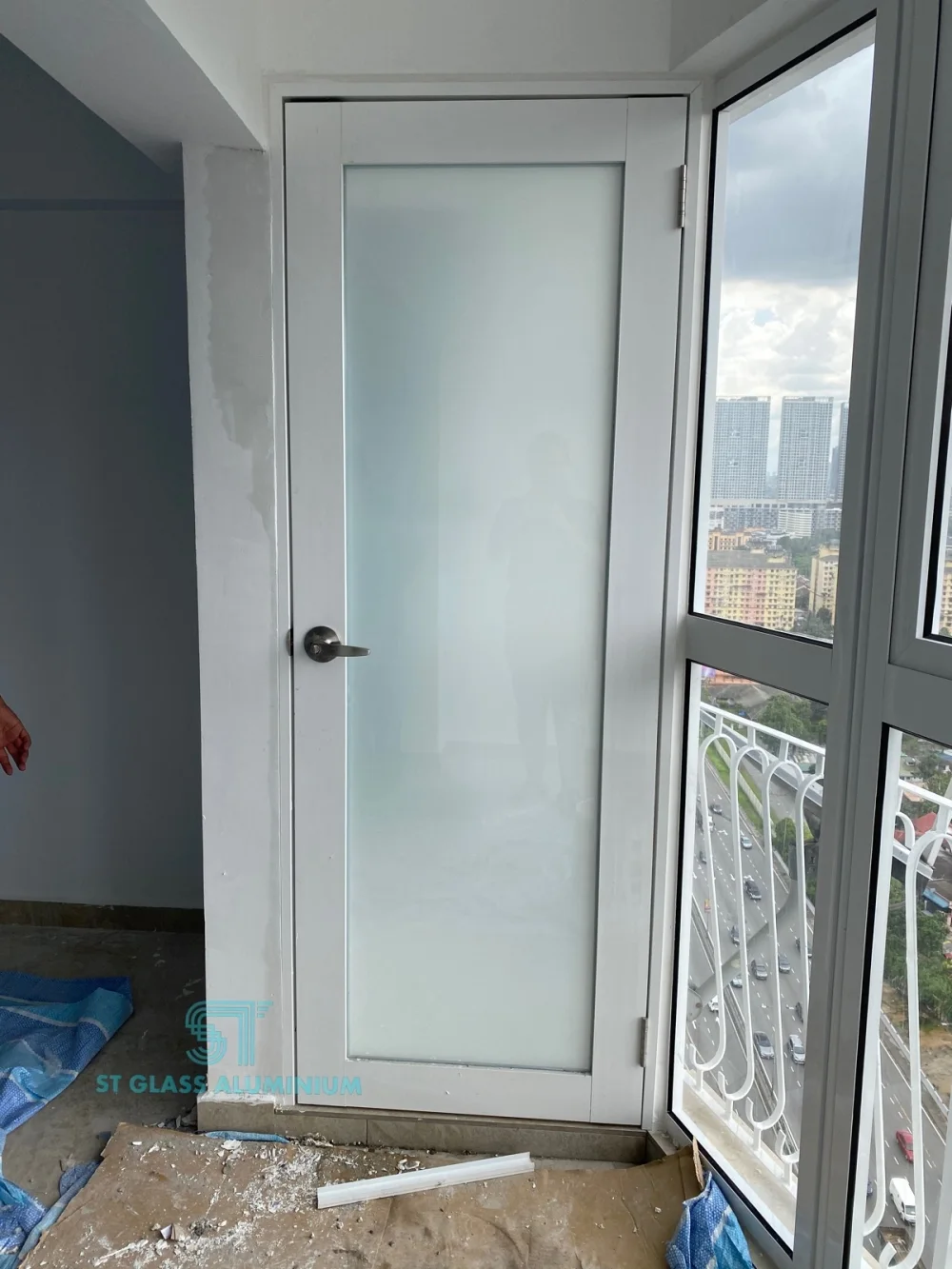 Swing Door