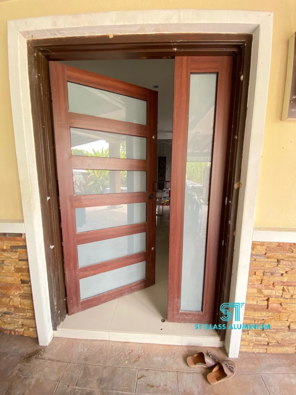 Swing Door