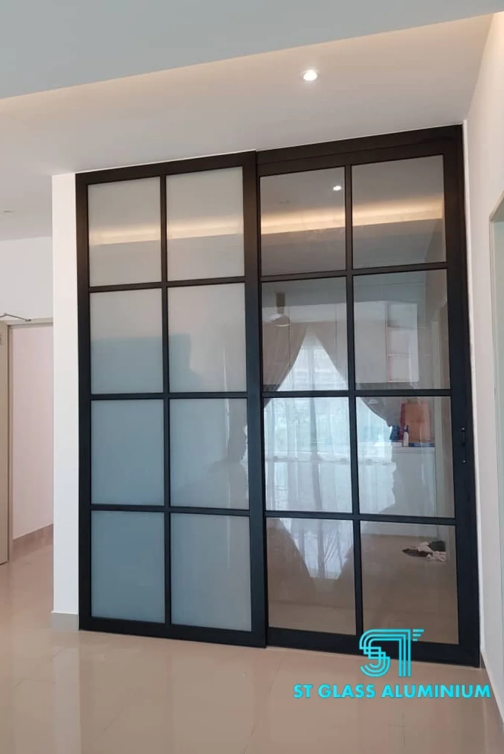 Hanging Sliding Door