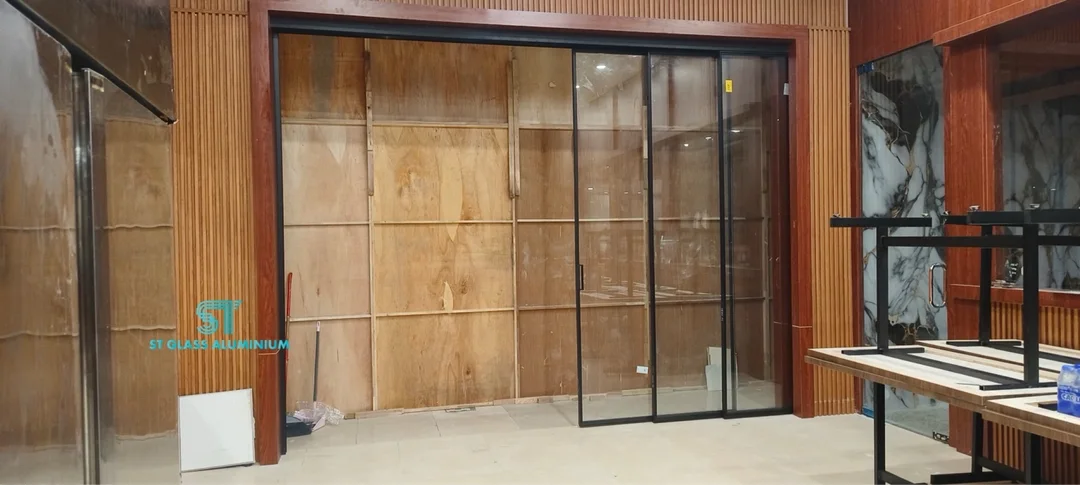 Trackless Sliding Door