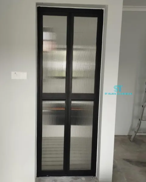 Bifold Rib Glass — Bifold Door by ST Glass Aluminium thumbnail 2