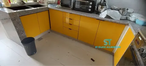 Kitchen Cabinet 4G Door