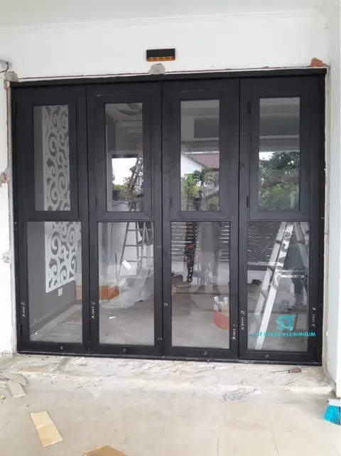 2in1 Folding With Window — Folding Door by ST Glass Aluminium thumbnail 2