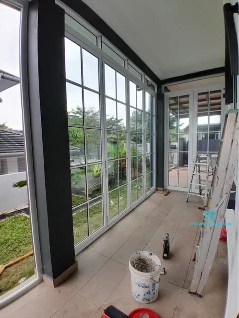 Folding Door — Folding Door by ST Glass Aluminium thumbnail 5