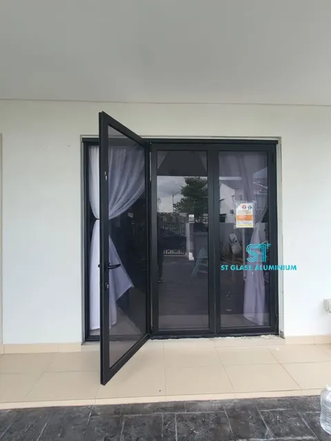 Folding Door — Folding Door by ST Glass Aluminium thumbnail 2