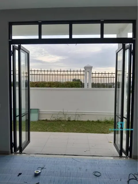 Folding Door — Folding Door by ST Glass Aluminium thumbnail 2