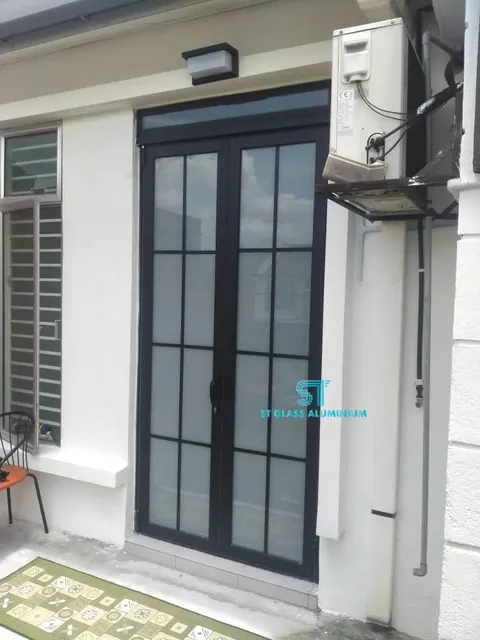 Folding Door — Folding Door by ST Glass Aluminium thumbnail 1