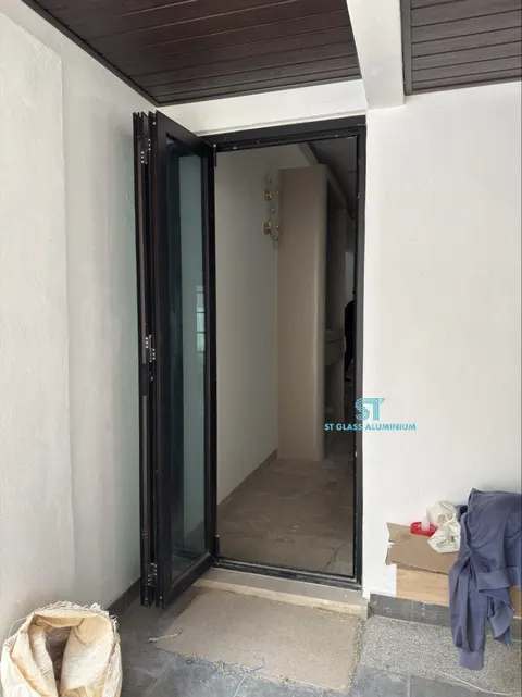 Folding Door — Folding Door by ST Glass Aluminium thumbnail 1