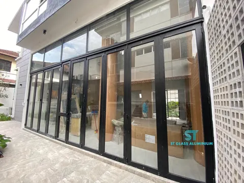 Folding Door — Folding Door by ST Glass Aluminium thumbnail 9