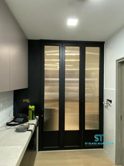 Folding Door — Folding Door by ST Glass Aluminium thumbnail 4