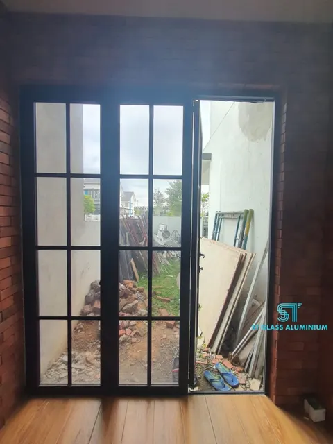Folding Door Lattice — Folding Door by ST Glass Aluminium thumbnail 2