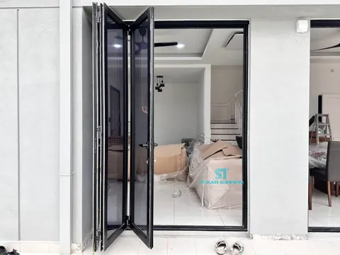 Folding Glass Door — Folding Door by ST Glass Aluminium thumbnail 5
