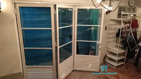 Folding Louvers Door — Louvred & Aluminium Hollow by ST Glass Aluminium thumbnail 4