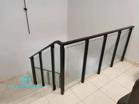 Glass Staircase — Glass Staircase by ST Glass Aluminium thumbnail 3