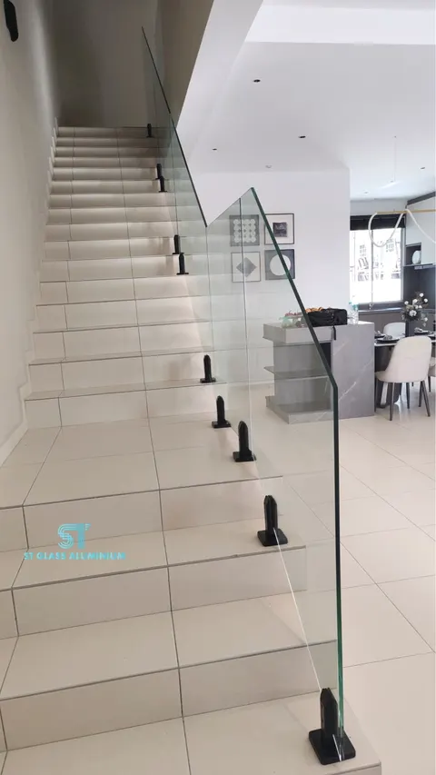 Staircase Glass — Glass Staircase by ST Glass Aluminium thumbnail 5