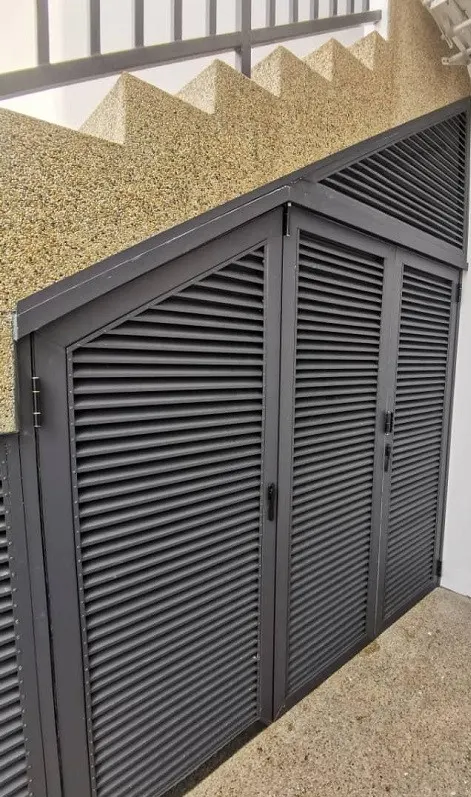 Aluminium Louvers Door