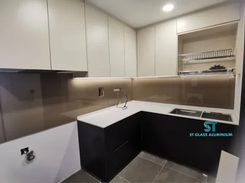 Kitchen Colour Glass