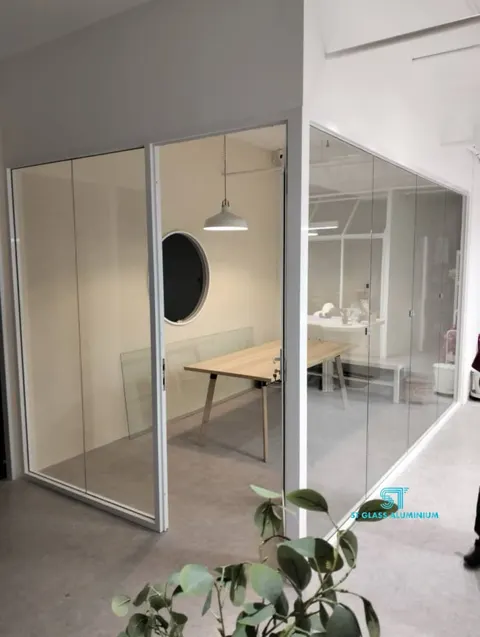 Office Glass Partition — Office Glass Partition by ST Glass Aluminium thumbnail 2