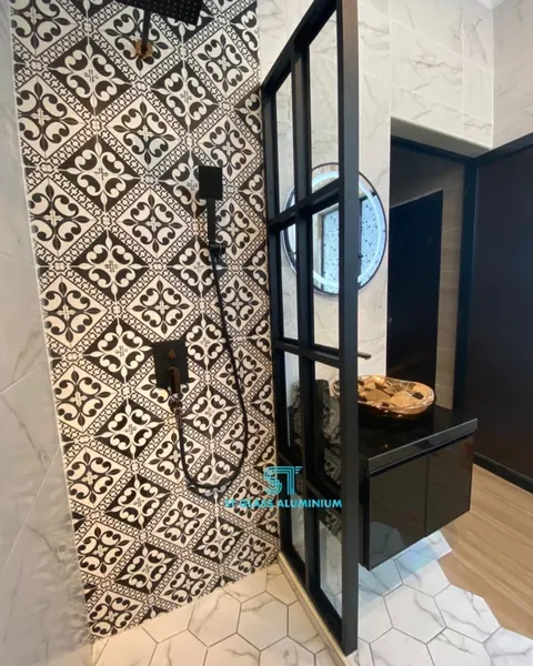 Lattice Design @ Shower Screen — Shower Screen by ST Glass Aluminium thumbnail 3
