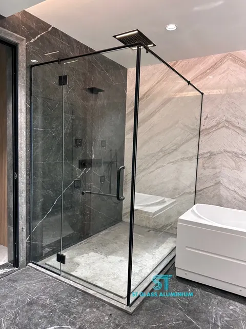 Shower Screen — Shower Screen by ST Glass Aluminium thumbnail 5