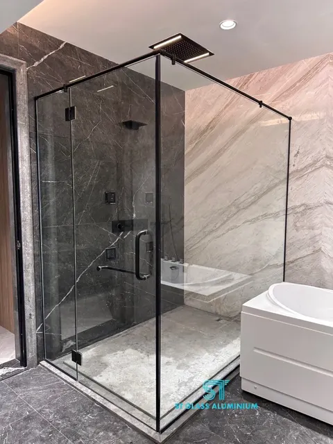 Shower Screen — Shower Screen by ST Glass Aluminium thumbnail 1