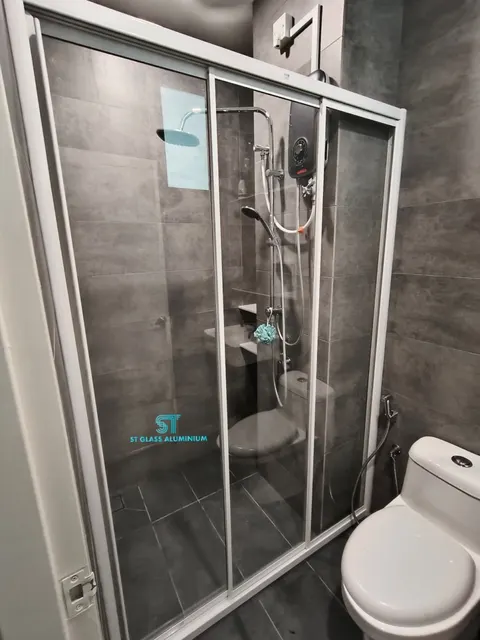Shower Screen Sliding — Shower Screen by ST Glass Aluminium thumbnail 4