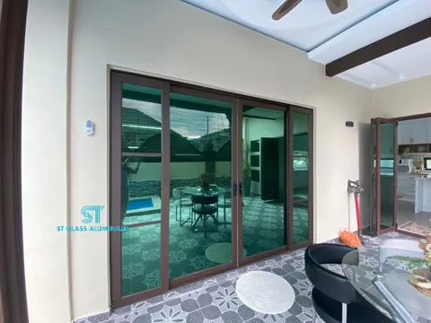 Performance Sliding Door — Sliding Door by ST Glass Aluminium thumbnail 4