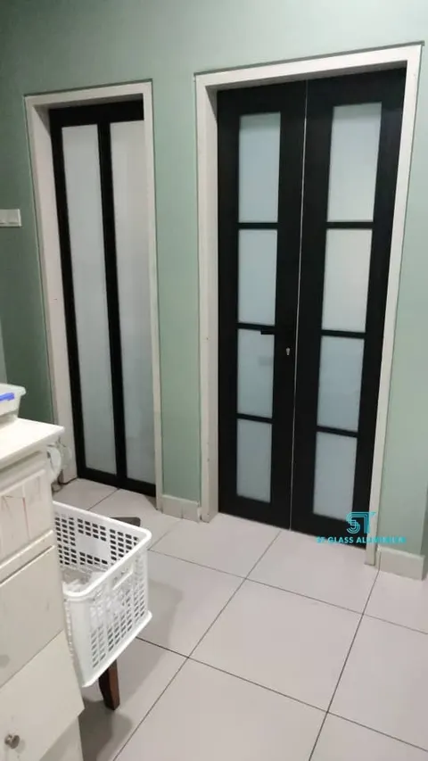 Double Swing Door — Swing Door by ST Glass Aluminium thumbnail 2