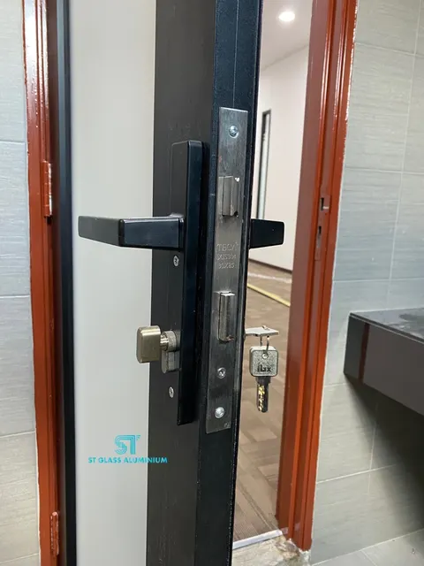 Swing Door — Swing Door by ST Glass Aluminium thumbnail 3