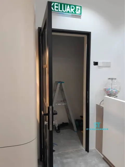 Swing Door — Swing Door by ST Glass Aluminium thumbnail 3