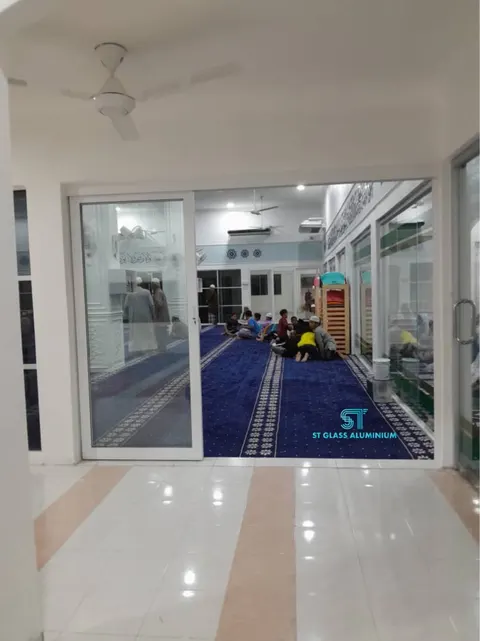 Hanging Sliding Door — Trackless Sliding Door by ST Glass Aluminium thumbnail 3