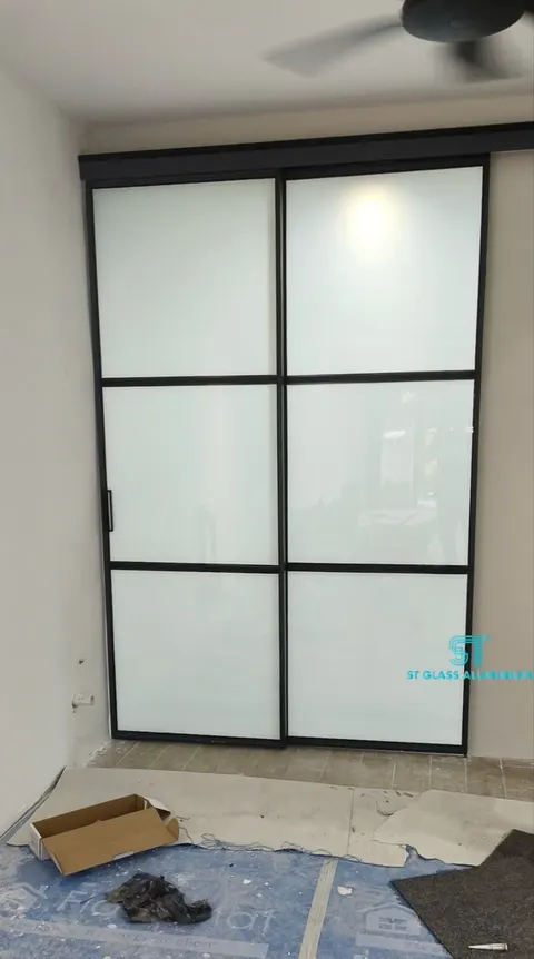 Slim Hanging Sliding Door — Trackless Sliding Door by ST Glass Aluminium thumbnail 2