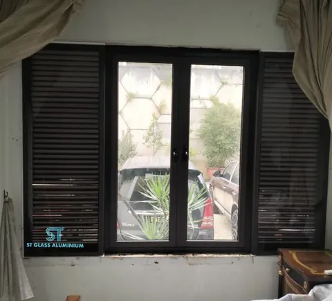 Concealer Window With Louvred — Window Series by ST Glass Aluminium thumbnail 4