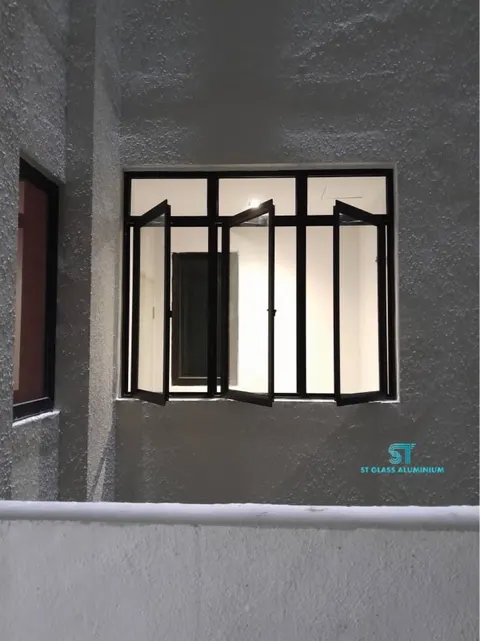 Economy Casement Window — Window Series by ST Glass Aluminium thumbnail 1