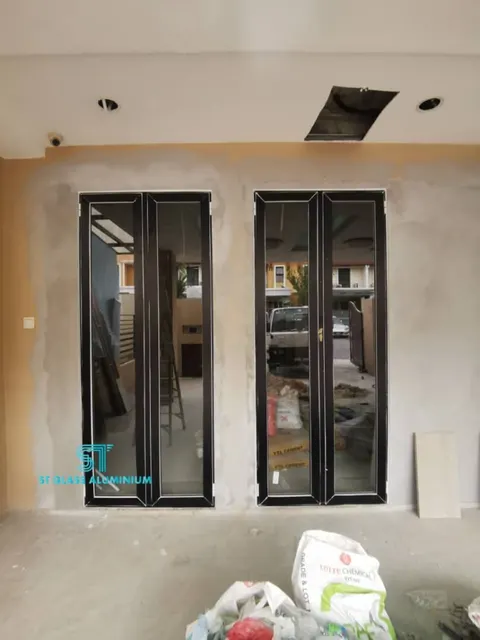 Multipoint Casement Window — Window Series by ST Glass Aluminium thumbnail 1